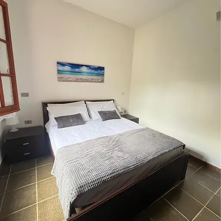 Διαμέρισμα Holiday Home