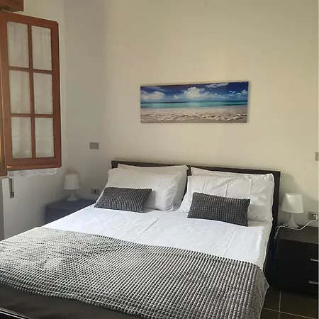 アパート Holiday Home La Maddalena