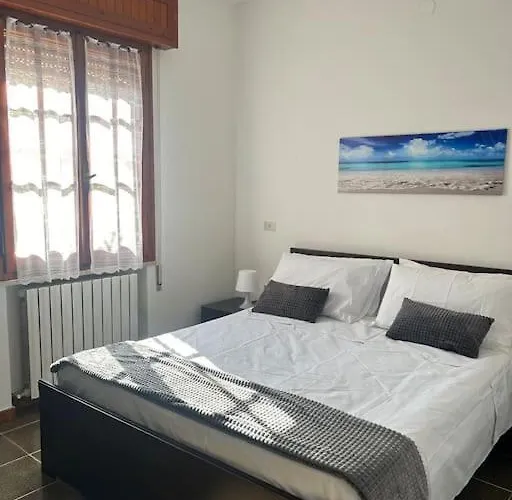 Апартаменты Holiday Home La Maddalena (Cagliari)