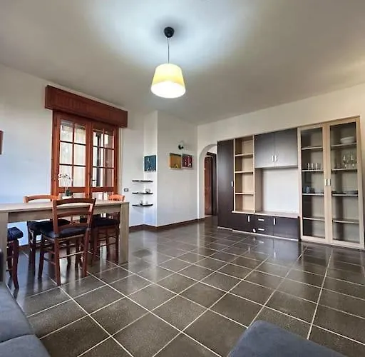 Holiday Home *